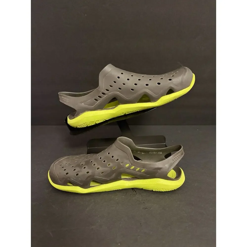 Crocs Men's Swiftwater Wave sandals Men’s Size 6